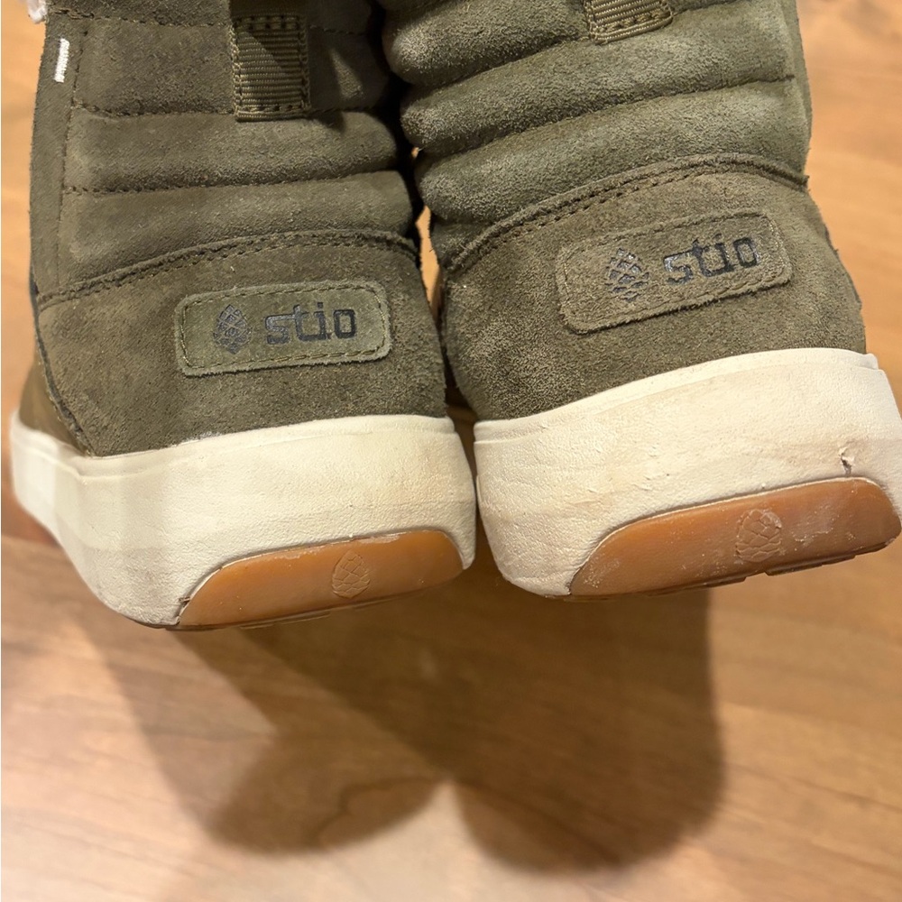 Stio Women’s Colter Boot in Olive Green Size 8, Euro 38.5 - Picture 4 of 7